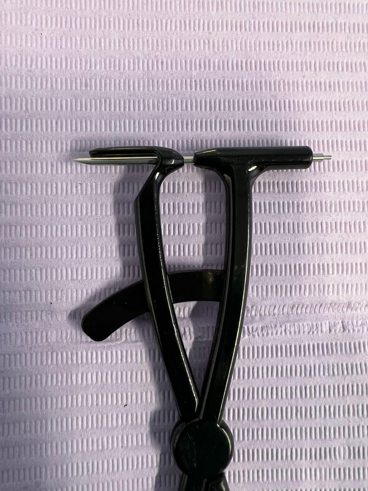 Septum Clamps 14ga / 12ga (Box of 25) Sterile